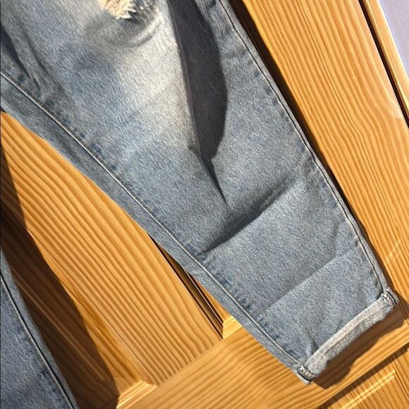 No Boundaries Light Blue Distressed Jeans - Picture 5 of 9